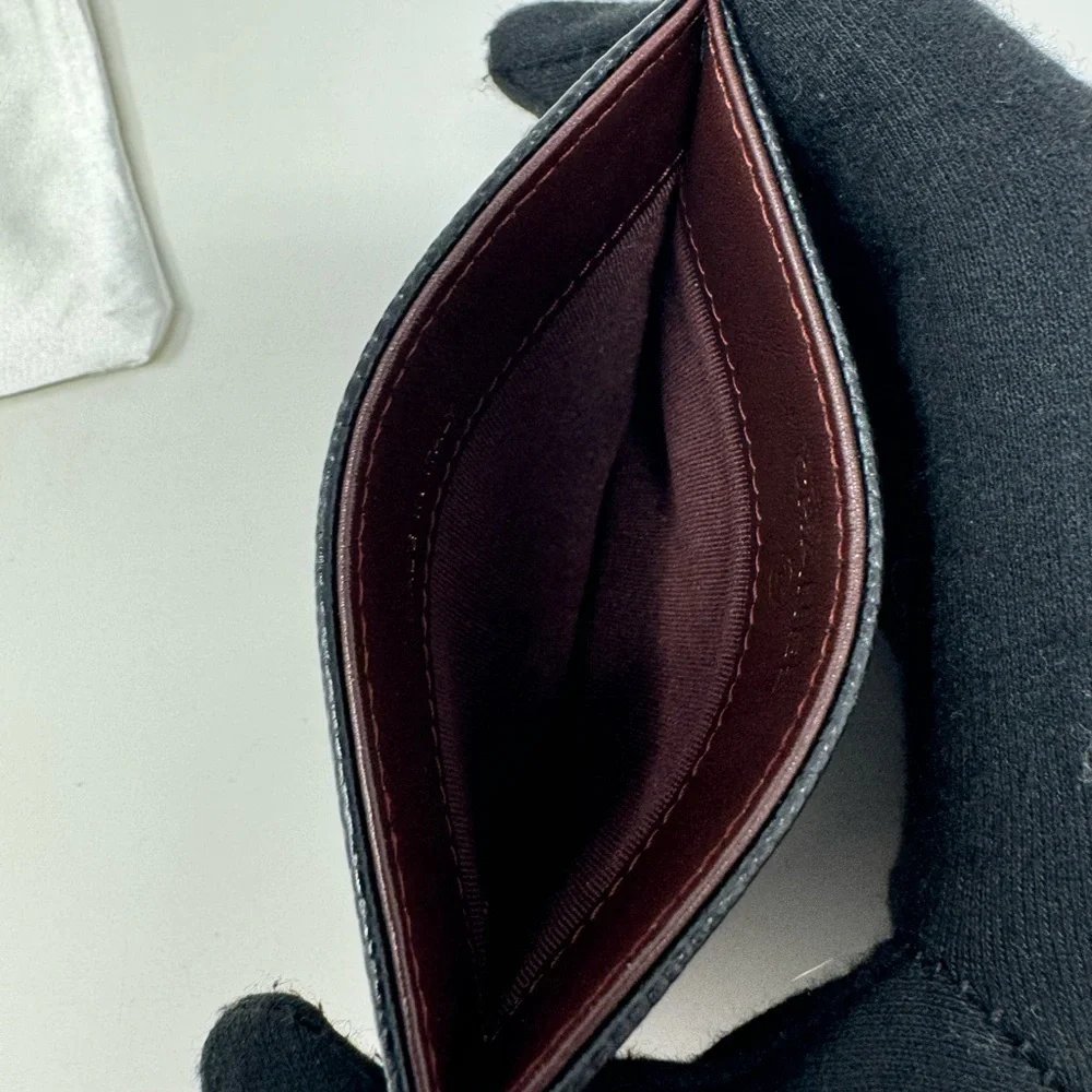 💯CHANEL Black Caviar Quilted Card case w/ Gold Hardware - Picture 3 of 7